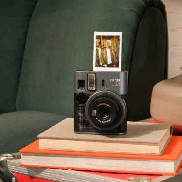 Fujifilm Instax mini 41 cámara instantanea negra 16844434 150874 - 4