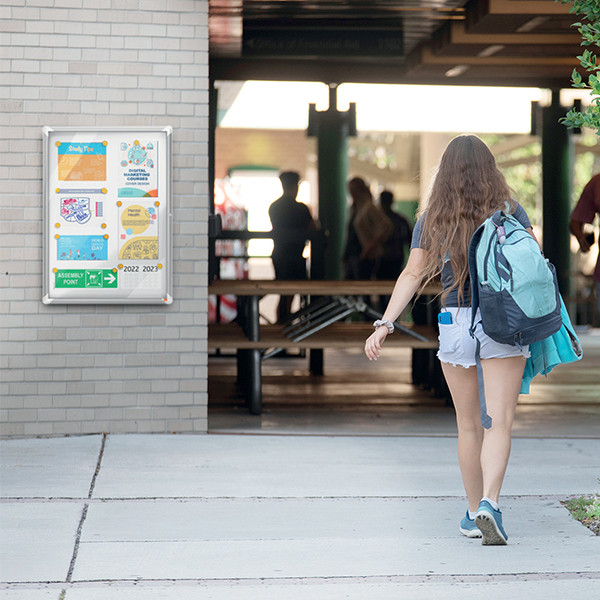 Nobo Premium Plus vitrina de exterior de metal para 9 x A4 247487 - 4