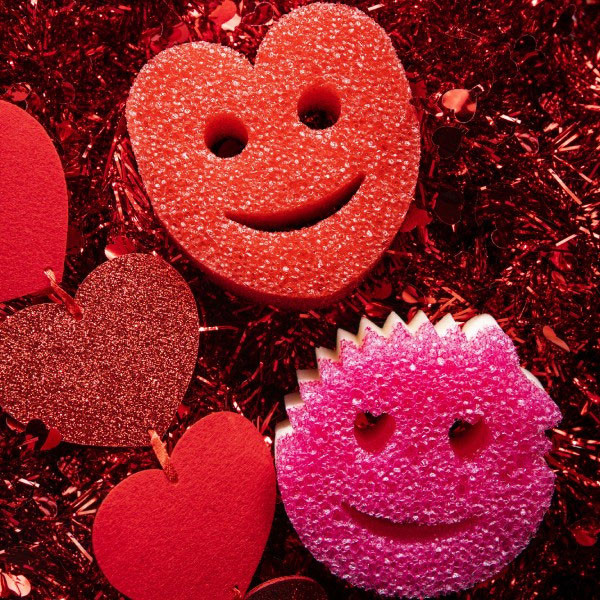 Scrub Daddy | Edición especial San Valentín | Scrub Daddy/ Mommy Pack Doble  426252 - 4